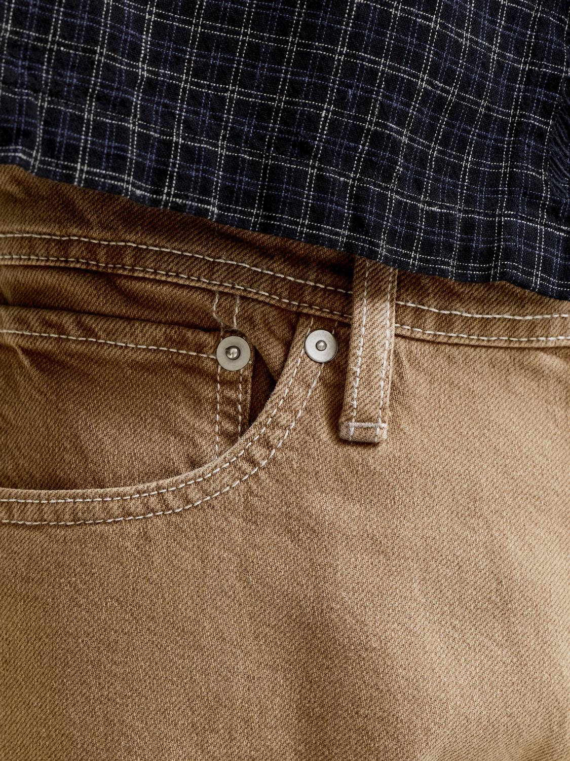 model_shot-detail